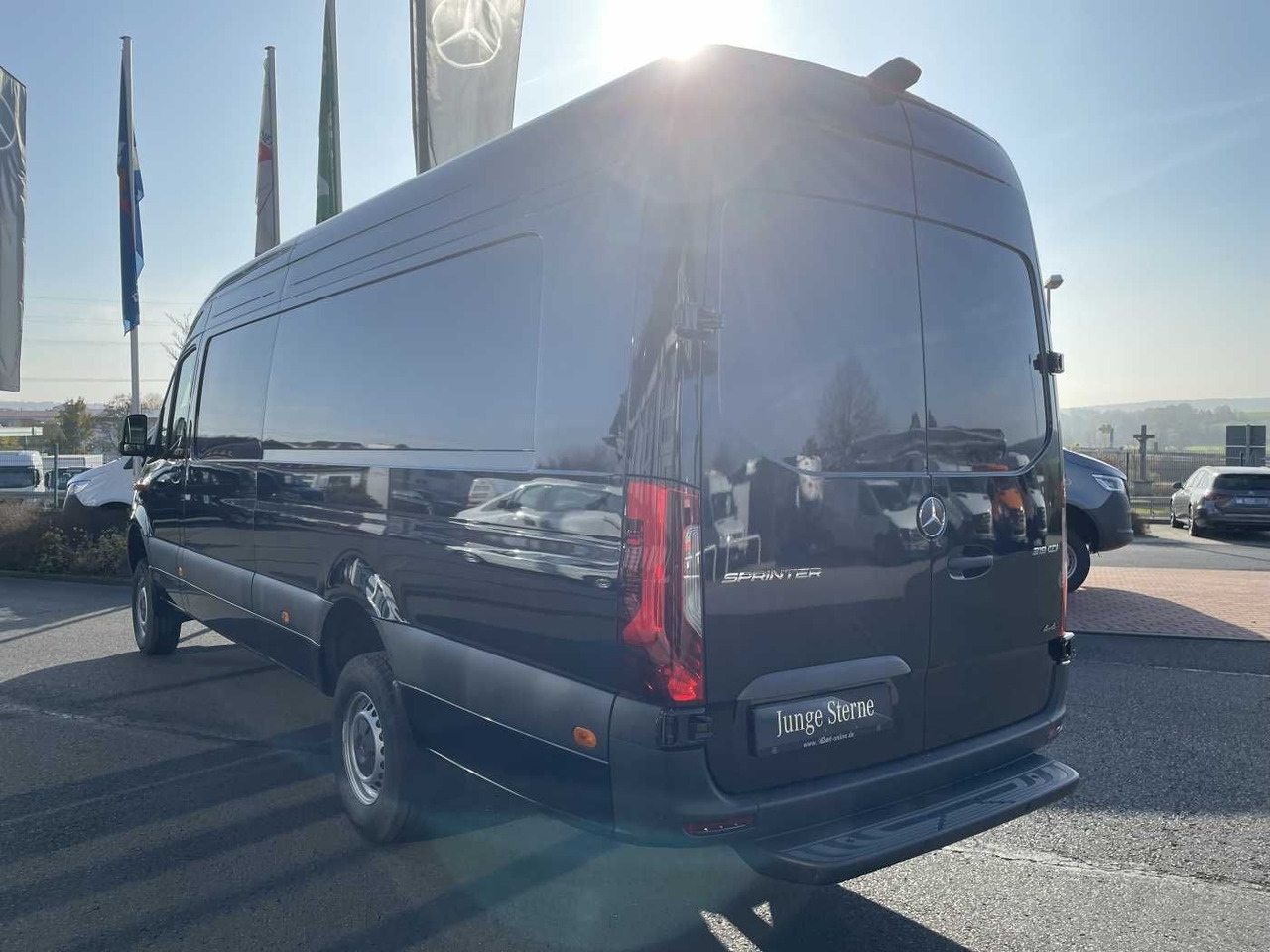 Mercedes-Benz Sprinter 319 CDI 4x4 Extralang Klima 360 Kamera - Kastenwagen: das Bild 3 Mercedes-Benz Sprinter 319 CDI 4x4 Extralang Klima 360 Kamera - Kastenwagen: das Bild 3