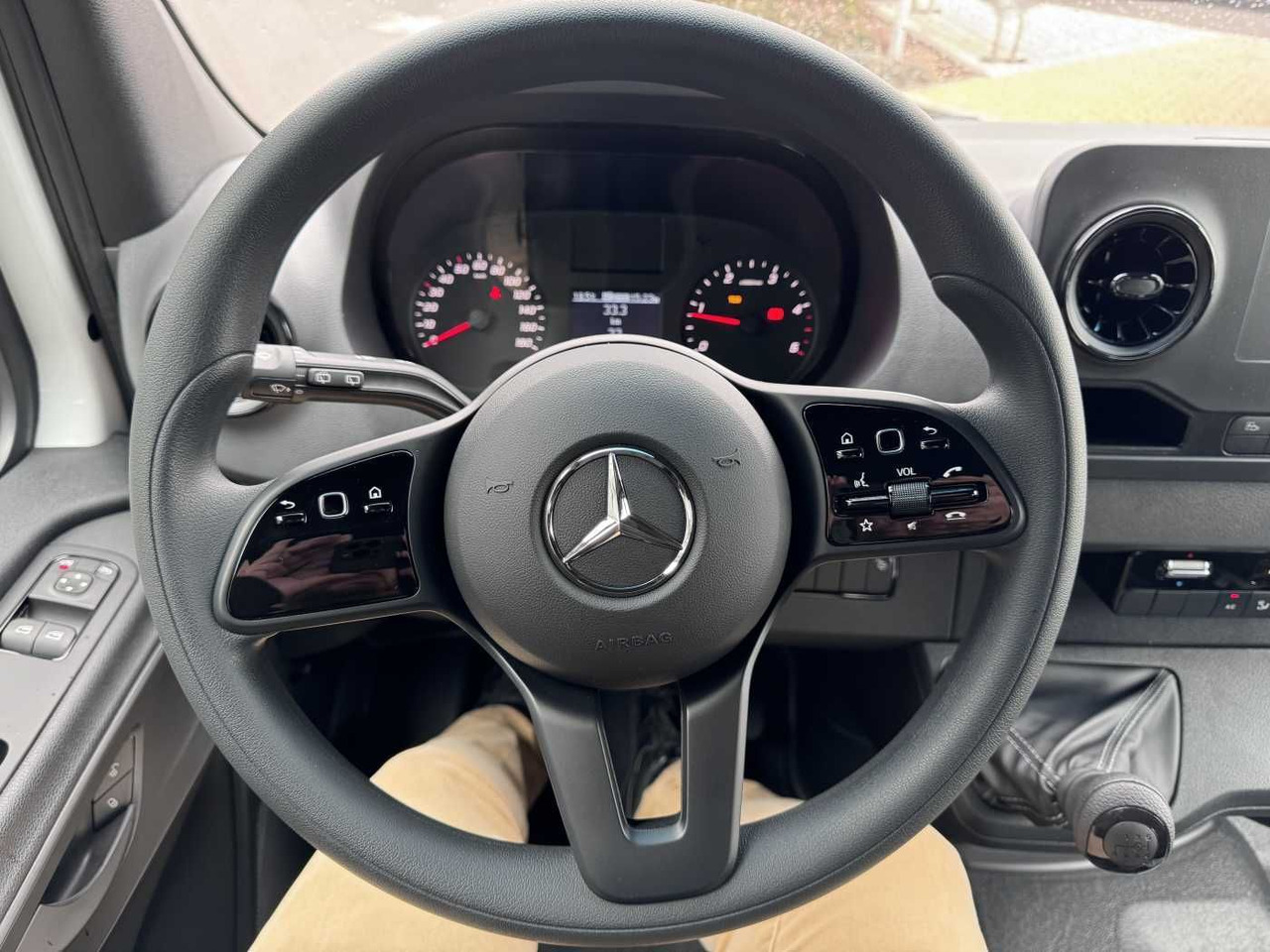 Kastenwagen Mercedes-Benz Sprinter 515 CDI Klima Warmluft Kamera MBUX: das Bild 12