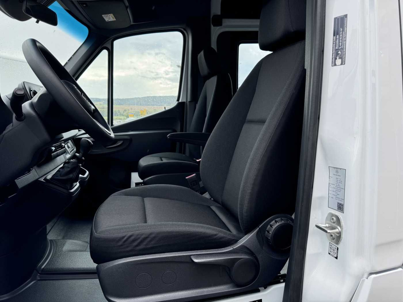 Kastenwagen Mercedes-Benz Sprinter 515 CDI Klima Warmluft Kamera MBUX: das Bild 9