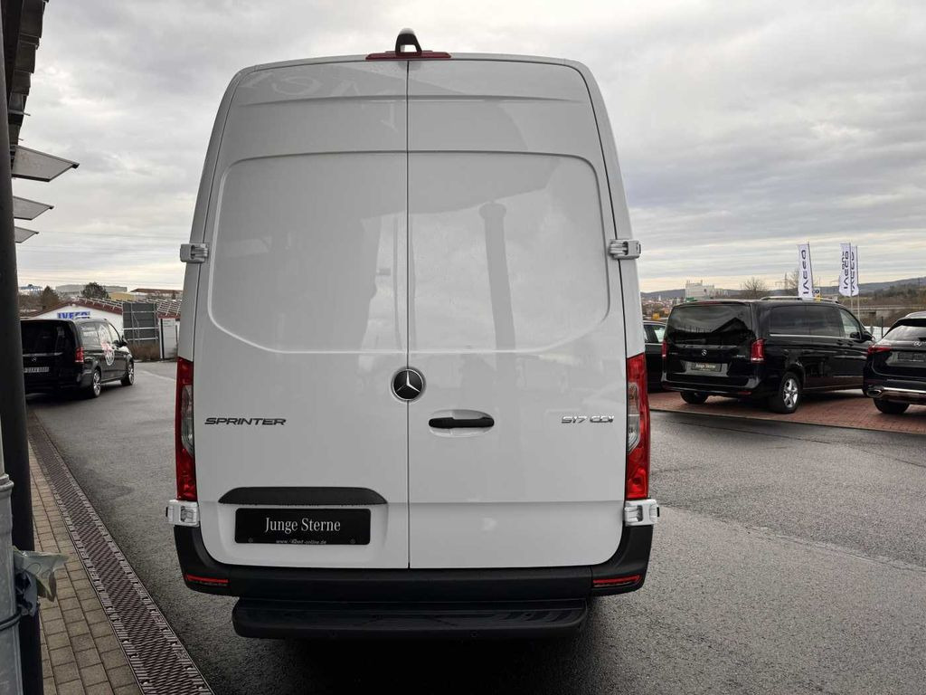 Mercedes-Benz Sprinter 517 CDI 4325 Kamera MBUX Klima - Kastenwagen: das Bild 5 Mercedes-Benz Sprinter 517 CDI 4325 Kamera MBUX Klima - Kastenwagen: das Bild 5