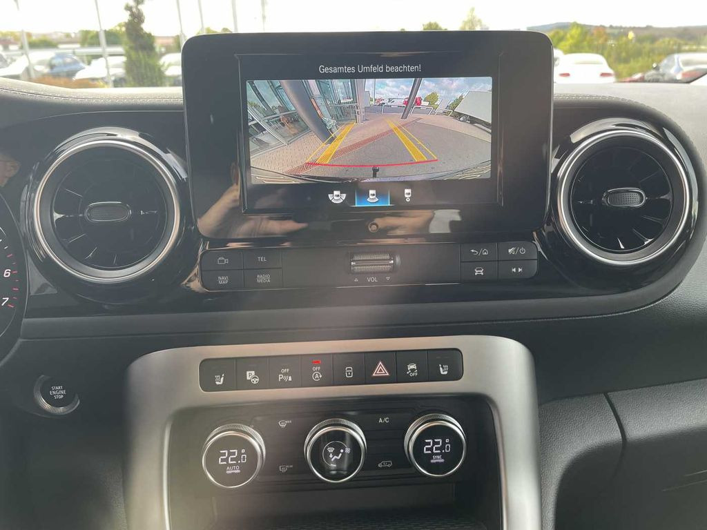 PKW Mercedes-Benz T 180 Power Plus Autom Kamera AHK LED MBUX: das Bild 14