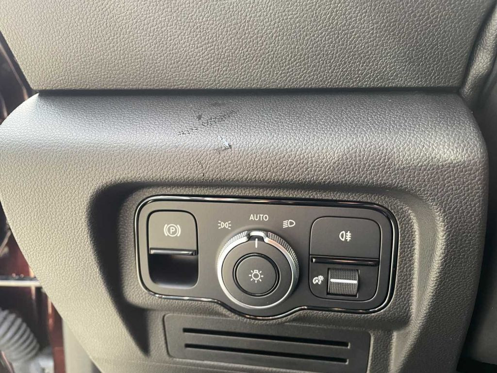 PKW Mercedes-Benz T 180 Power Plus Autom Kamera AHK LED MBUX: das Bild 13