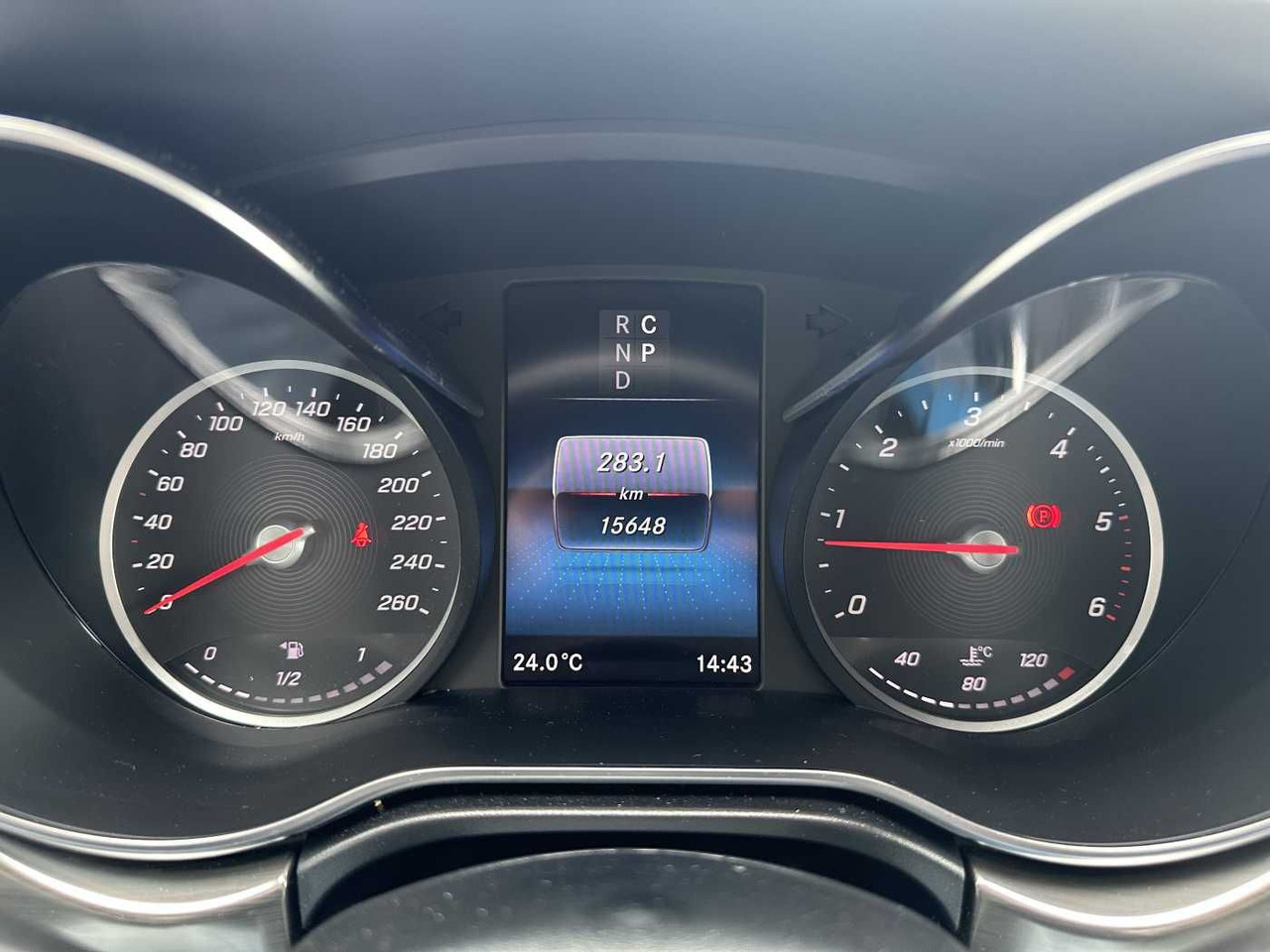 Kombi Mercedes-Benz V 300 d 4MATIC EXCLUSIVE AMG Panorama DISTRONIC: das Bild 13