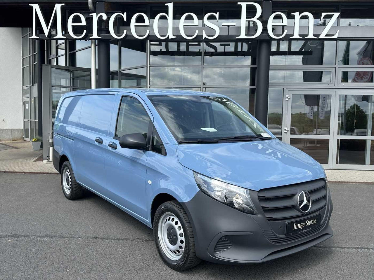 Mercedes-Benz Vito 114 CDI Klima AHK Kamera SHZ Tempomat - Kastenwagen: das Bild 1 Mercedes-Benz Vito 114 CDI Klima AHK Kamera SHZ Tempomat - Kastenwagen: das Bild 1