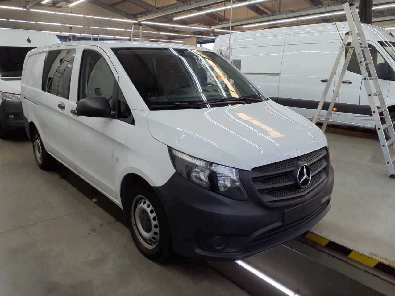 Mercedes-Benz Vito 114 CDI Mixto Klima Kamera Tempomat AHK - Personentransporter, Transporter mit Doppelkabine: das Bild 3 Mercedes-Benz Vito 114 CDI Mixto Klima Kamera Tempomat AHK - Personentransporter, Transporter mit Doppelkabine: das Bild 3