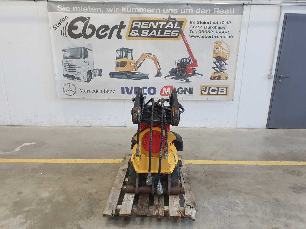 Rädlinger Schwenkrotator CAT M318 / CW 40 / 2016 - Tiltrotator: das Bild 1 Rädlinger Schwenkrotator CAT M318 / CW 40 / 2016 - Tiltrotator: das Bild 1