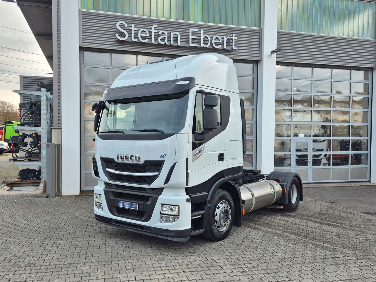 Iveco Stralis 460NP LNG 4x2 3 Stück - Sattelzugmaschine: das Bild 1 Iveco Stralis 460NP LNG 4x2 3 Stück - Sattelzugmaschine: das Bild 1