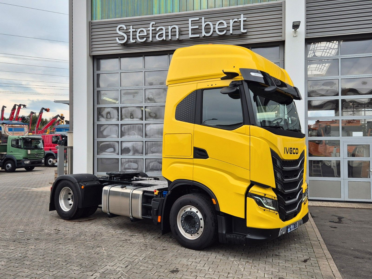 Iveco X-Way AS440X58T/FP ON 4x2 Hydraulik Mirror-Cams - Sattelzugmaschine: das Bild 4 Iveco X-Way AS440X58T/FP ON 4x2 Hydraulik Mirror-Cams - Sattelzugmaschine: das Bild 4