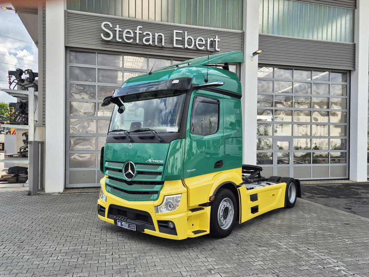 Mercedes-Benz Actros 1840 LSnRL Retarder Hubsattelplatte Xenon - Sattelzugmaschine: das Bild 1 Mercedes-Benz Actros 1840 LSnRL Retarder Hubsattelplatte Xenon - Sattelzugmaschine: das Bild 1