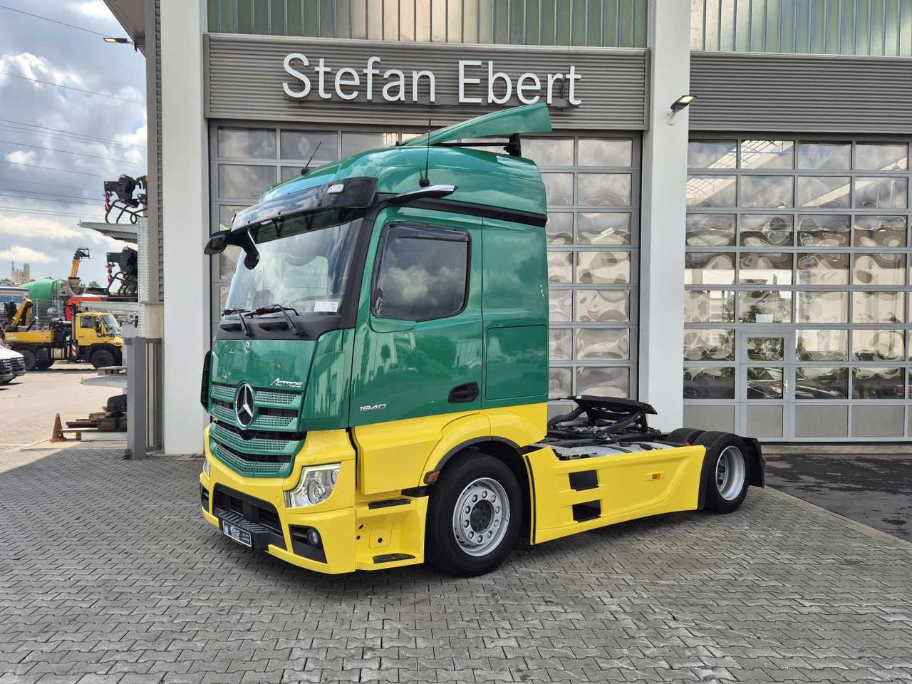 Mercedes-Benz Actros 1840 LSnRL Retarder Hubsattelplatte Xenon - Sattelzugmaschine: das Bild 3 Mercedes-Benz Actros 1840 LSnRL Retarder Hubsattelplatte Xenon - Sattelzugmaschine: das Bild 3