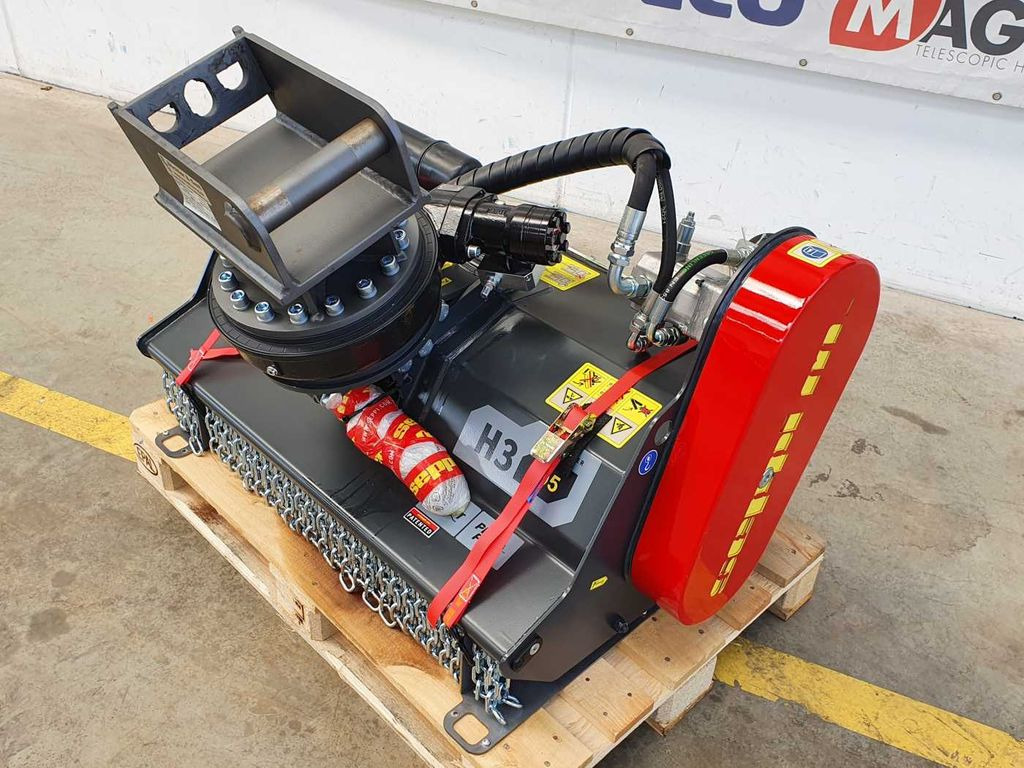 Seppi M. H3 105 /2-5to Mulcher Drehkranz lagernd Seppi M. H3 105 /2-5to Mulcher Drehkranz lagernd - Forstmulcher: das Bild 2 Seppi M. H3 105 /2-5to Mulcher Drehkranz lagernd Seppi M. H3 105 /2-5to Mulcher Drehkranz lagernd - Forstmulcher: das Bild 2