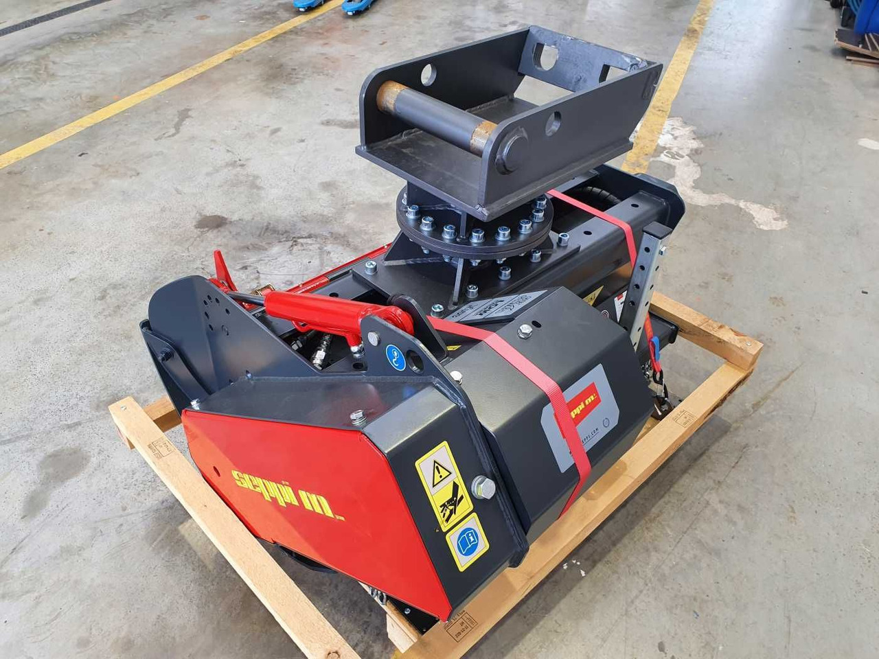 Seppi M. MINI-BMS 105 Forstmulcher MS08 / NEU - Forstmulcher: das Bild 3 Seppi M. MINI-BMS 105 Forstmulcher MS08 / NEU - Forstmulcher: das Bild 3