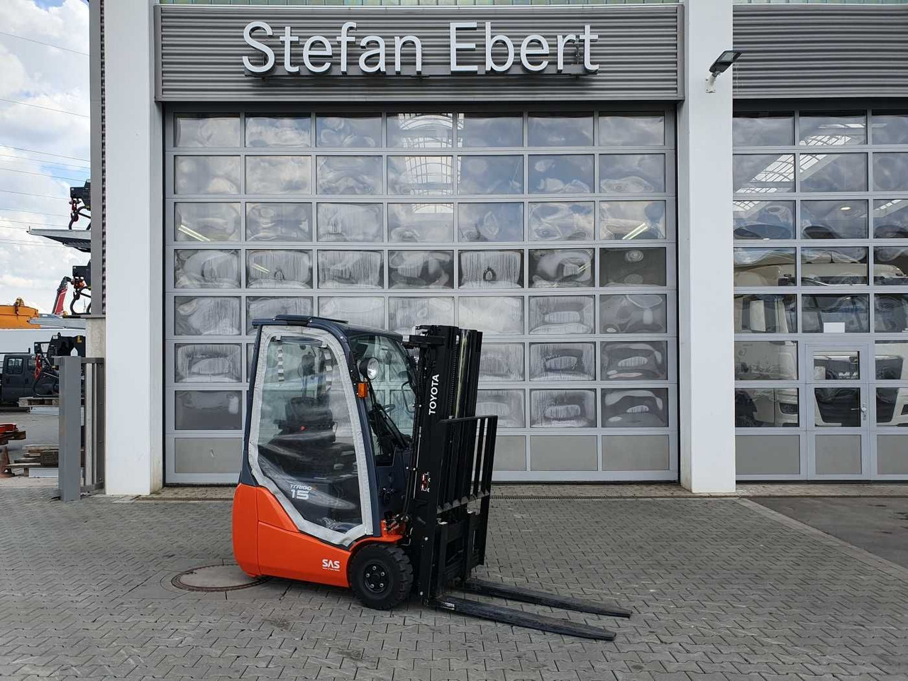 Toyota 8FBET15 / Triplex: 4.30m / nur 393h! / SS - Elektrostapler: das Bild 1 Toyota 8FBET15 / Triplex: 4.30m / nur 393h! / SS - Elektrostapler: das Bild 1