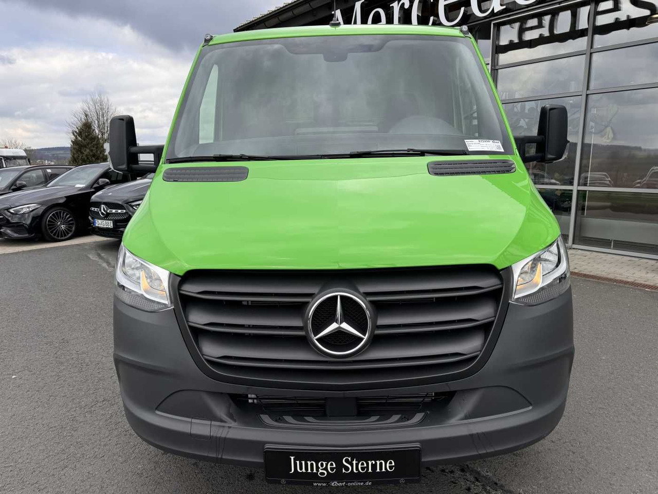 Mercedes-Benz Sprinter 317 CDI Fahrgestell 4325 Klima MBUX - Transporter: das Bild 2 Mercedes-Benz Sprinter 317 CDI Fahrgestell 4325 Klima MBUX - Transporter: das Bild 2