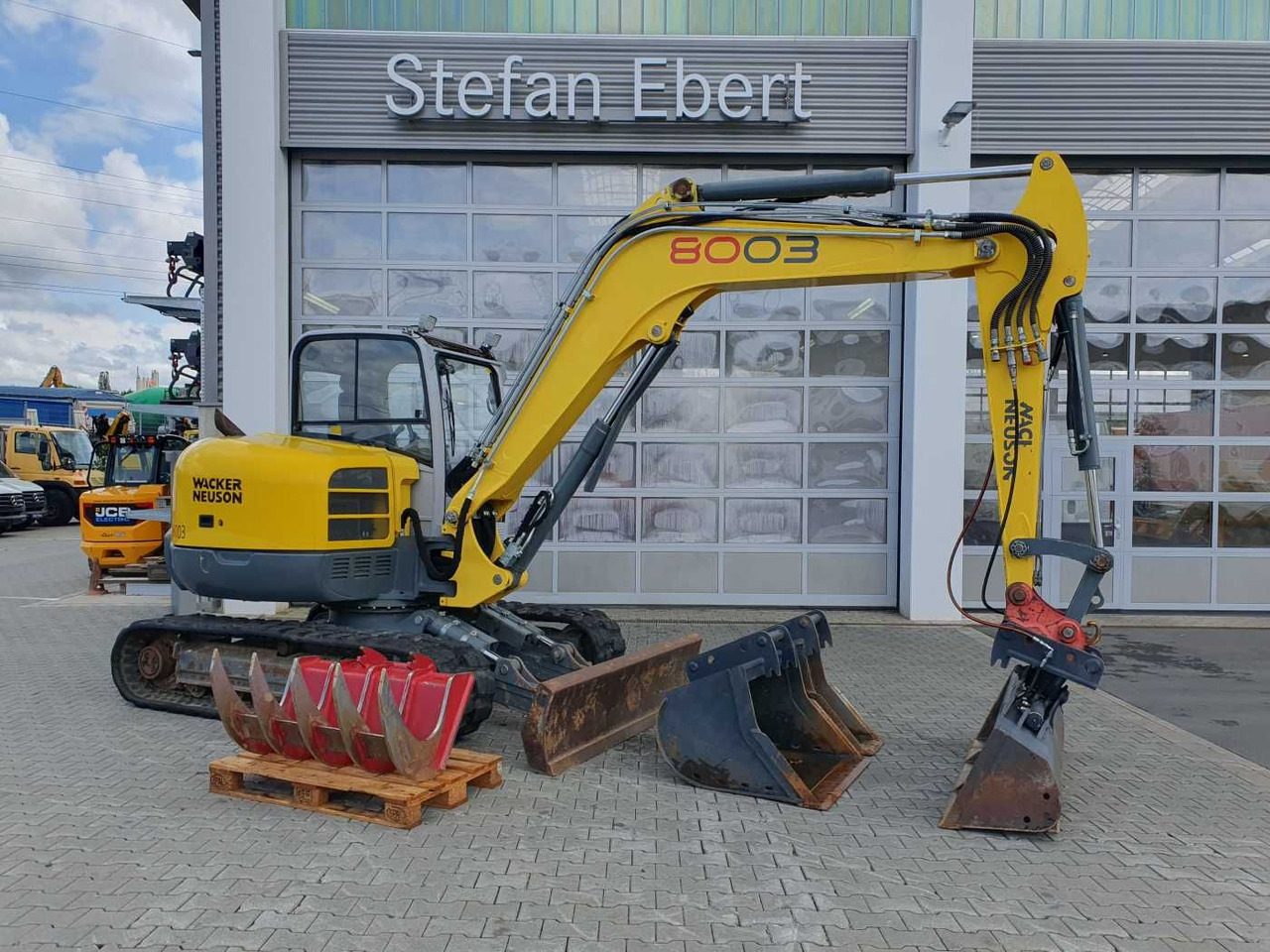Wacker 8003 / MS08 / nur 4.035h / 2014 / Löffelpaket - Minibagger: das Bild 1 Wacker 8003 / MS08 / nur 4.035h / 2014 / Löffelpaket - Minibagger: das Bild 1