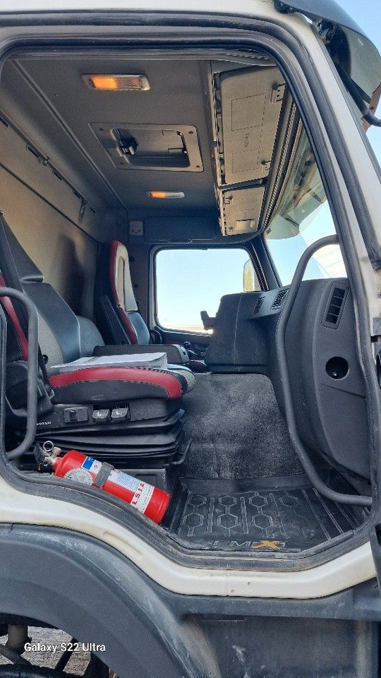 Fahrmischer Volvo FMX   410: das Bild 11