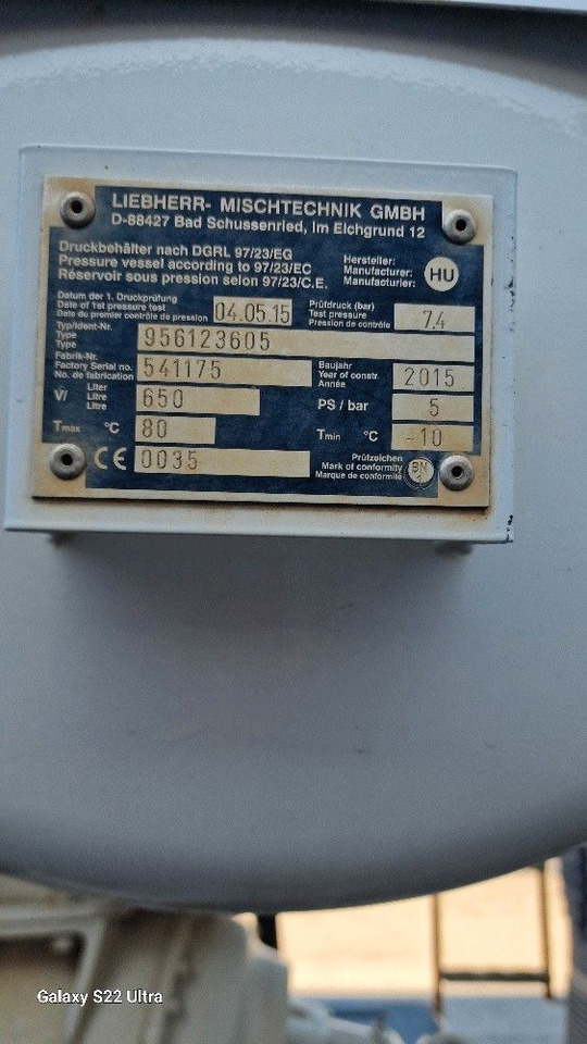 Fahrmischer Volvo FMX   410: das Bild 8