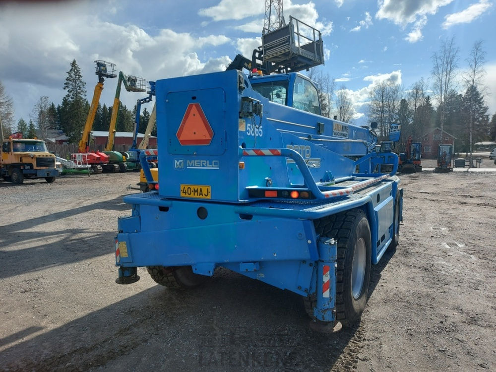 Merlo Roto 40.25MCSS with basket and jib - Teleskoplader: das Bild 5 Merlo Roto 40.25MCSS with basket and jib - Teleskoplader: das Bild 5