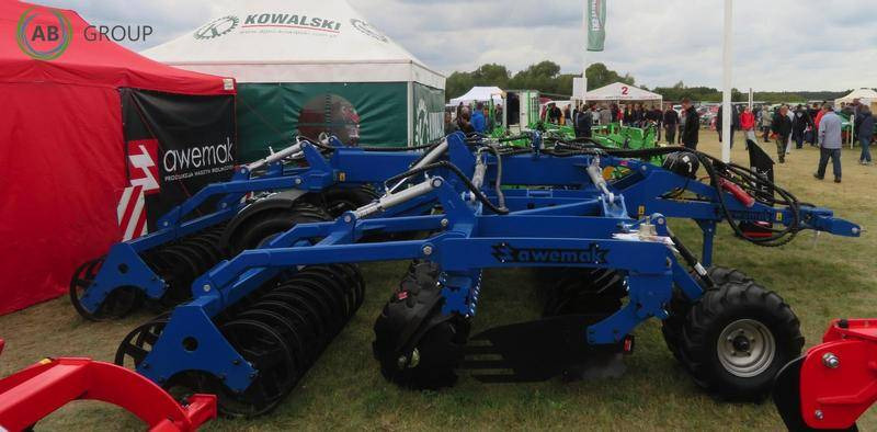 Awemak hydraulically folding heavy disc harrow Goliath CBTHD60, 6 m - Scheibenegge: das Bild 2 Awemak hydraulically folding heavy disc harrow Goliath CBTHD60, 6 m - Scheibenegge: das Bild 2