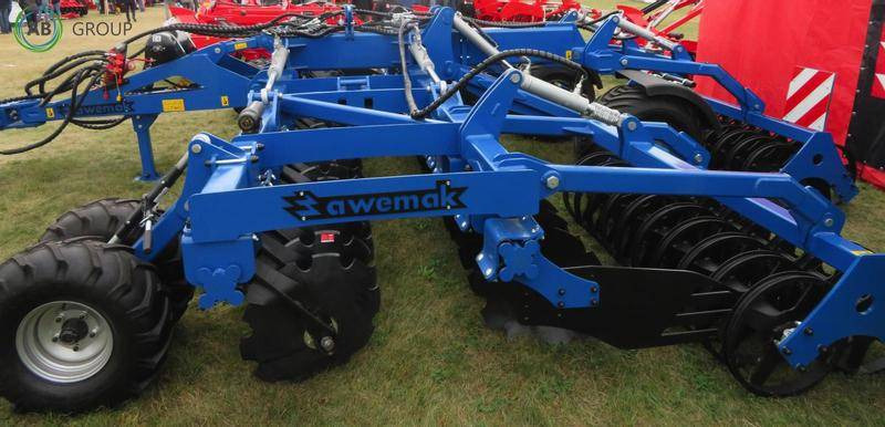Awemak hydraulically folding heavy disc harrow Goliath CBTHD60, 6 m - Scheibenegge: das Bild 3 Awemak hydraulically folding heavy disc harrow Goliath CBTHD60, 6 m - Scheibenegge: das Bild 3