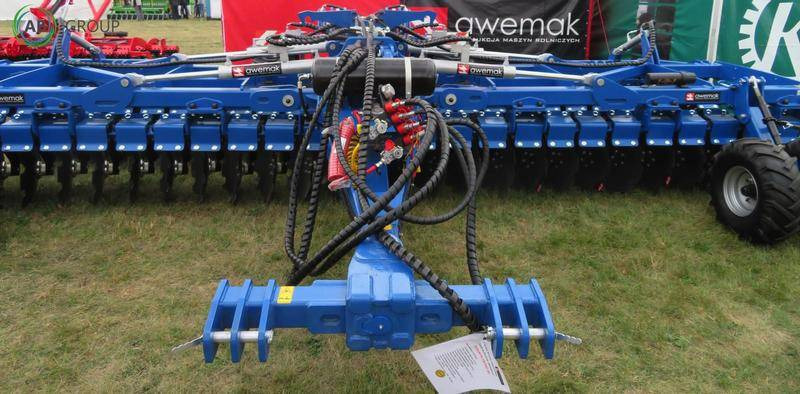 Awemak hydraulically folding heavy disc harrow Goliath CBTHD60, 6 m - Scheibenegge: das Bild 4 Awemak hydraulically folding heavy disc harrow Goliath CBTHD60, 6 m - Scheibenegge: das Bild 4