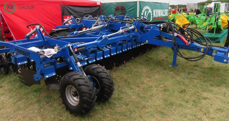 Awemak hydraulically folding heavy disc harrow Goliath CBTHD60, 6 m - Scheibenegge: das Bild 1 Awemak hydraulically folding heavy disc harrow Goliath CBTHD60, 6 m - Scheibenegge: das Bild 1