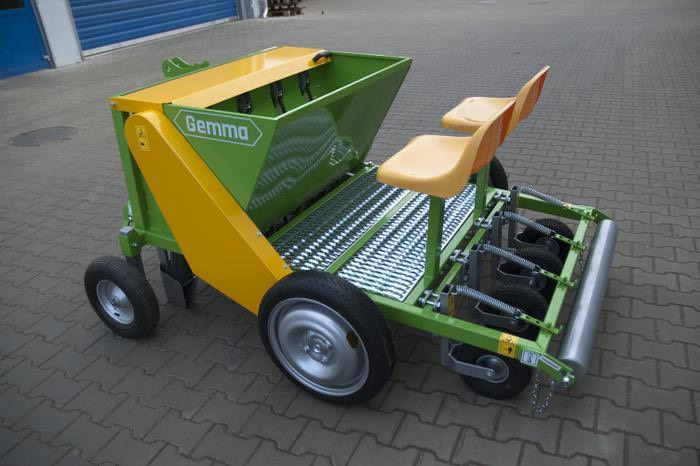 Bomet garlic, bean and onion planter Gemma S290/1 - Kartoffellegemaschine: das Bild 1 Bomet garlic, bean and onion planter Gemma S290/1 - Kartoffellegemaschine: das Bild 1