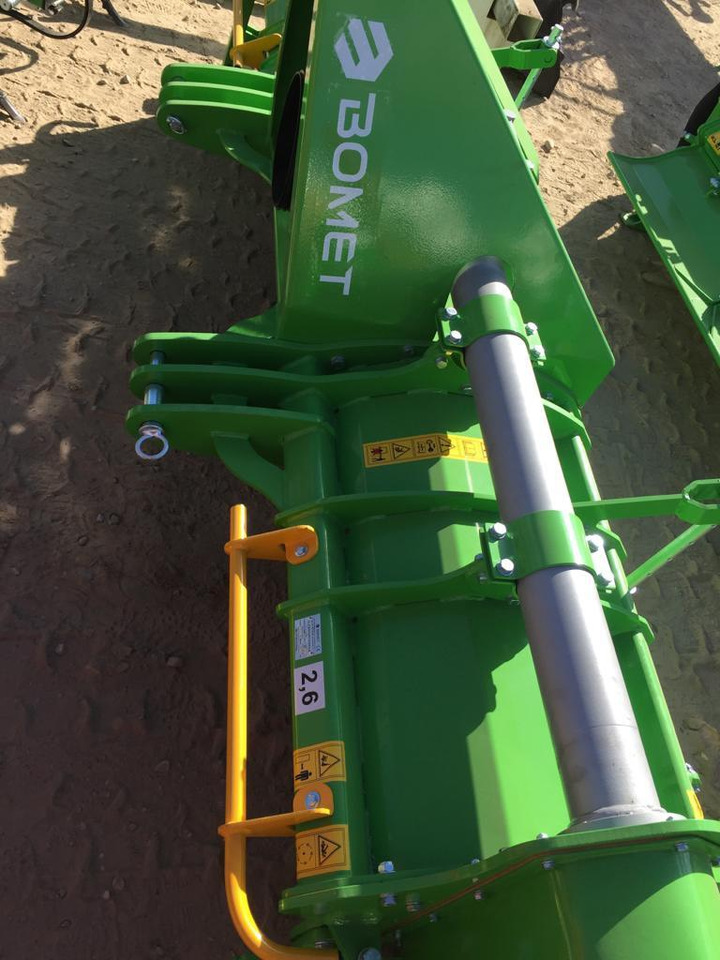 Bomet rotary tiller Volans U540/6, 2,6 m - Bodenfräse: das Bild 4 Bomet rotary tiller Volans U540/6, 2,6 m - Bodenfräse: das Bild 4