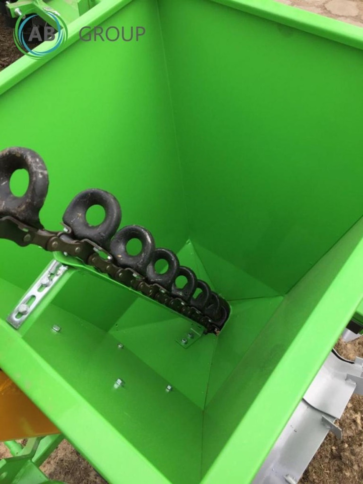 Bomet single-row potato planter Gemini S 239/2 - Kartoffellegemaschine: das Bild 5 Bomet single-row potato planter Gemini S 239/2 - Kartoffellegemaschine: das Bild 5