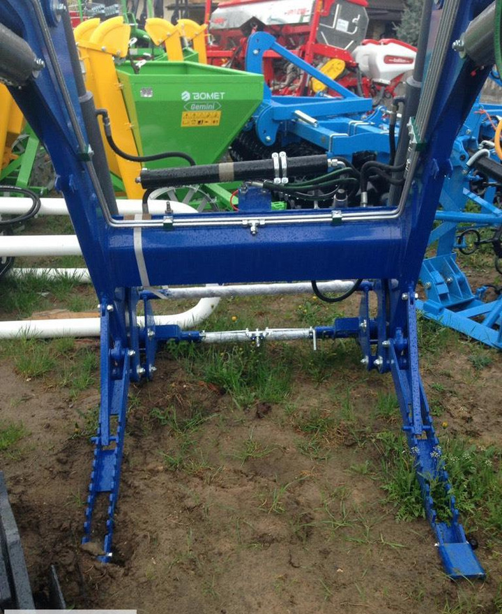 Inter-Tech front loader IT 1600 / L - Frontlader für Traktor: das Bild 5 Inter-Tech front loader IT 1600 / L - Frontlader für Traktor: das Bild 5