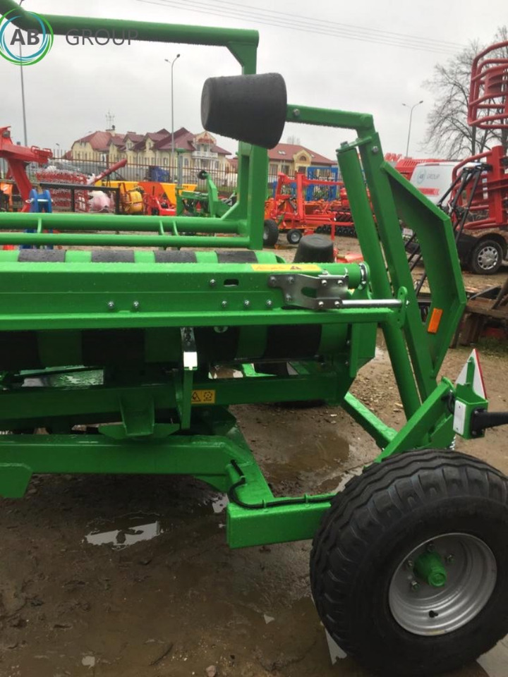 Inter-Tech self loading bale wrap GO01 - Ballenwickelgerät: das Bild 5 Inter-Tech self loading bale wrap GO01 - Ballenwickelgerät: das Bild 5