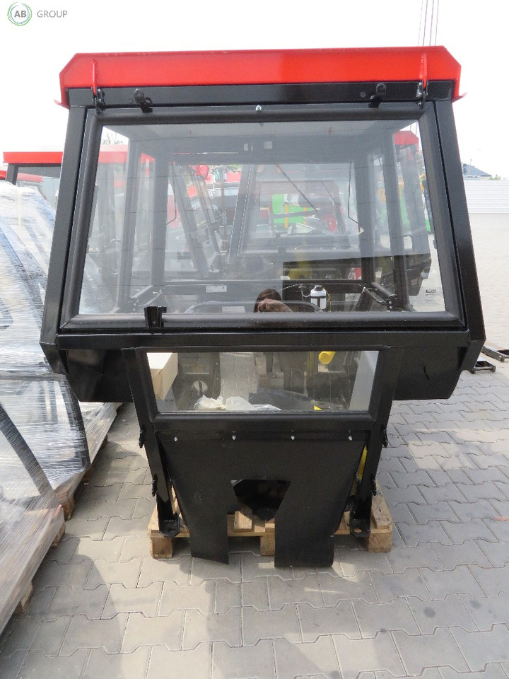 Koja tractor cab C-330 - Fahrerhaus für Traktor: das Bild 4 Koja tractor cab C-330 - Fahrerhaus für Traktor: das Bild 4