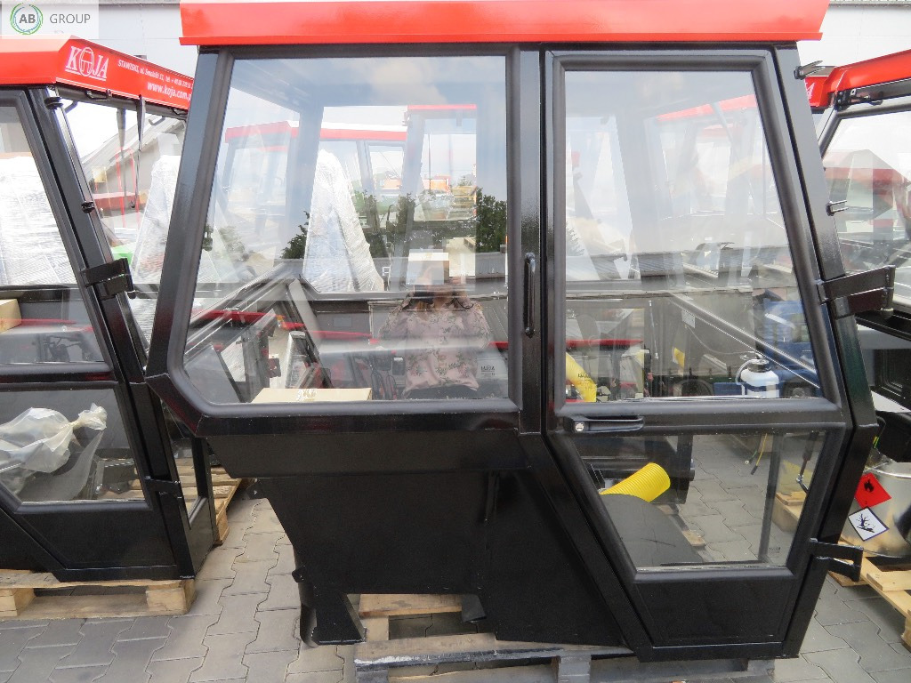Koja tractor cab C-330 - Fahrerhaus für Traktor: das Bild 5 Koja tractor cab C-330 - Fahrerhaus für Traktor: das Bild 5
