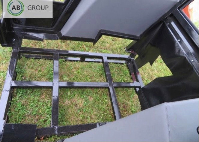 Koja tractor cab C-360 - Fahrerhaus für Traktor: das Bild 4 Koja tractor cab C-360 - Fahrerhaus für Traktor: das Bild 4
