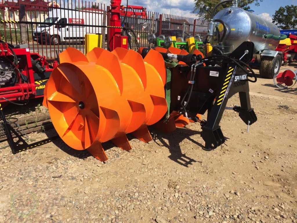 Spawex silage roller Tornado - Grünlandtechnik: das Bild 2 Spawex silage roller Tornado - Grünlandtechnik: das Bild 2