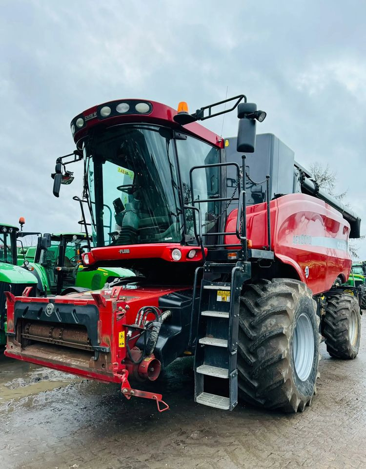 Case IH AFH 8010 - Mähdrescher: das Bild 4 Case IH AFH 8010 - Mähdrescher: das Bild 4