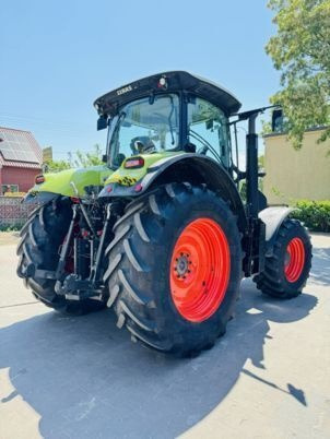 Claas AXION 830 CEBIS - Traktor: das Bild 3 Claas AXION 830 CEBIS - Traktor: das Bild 3