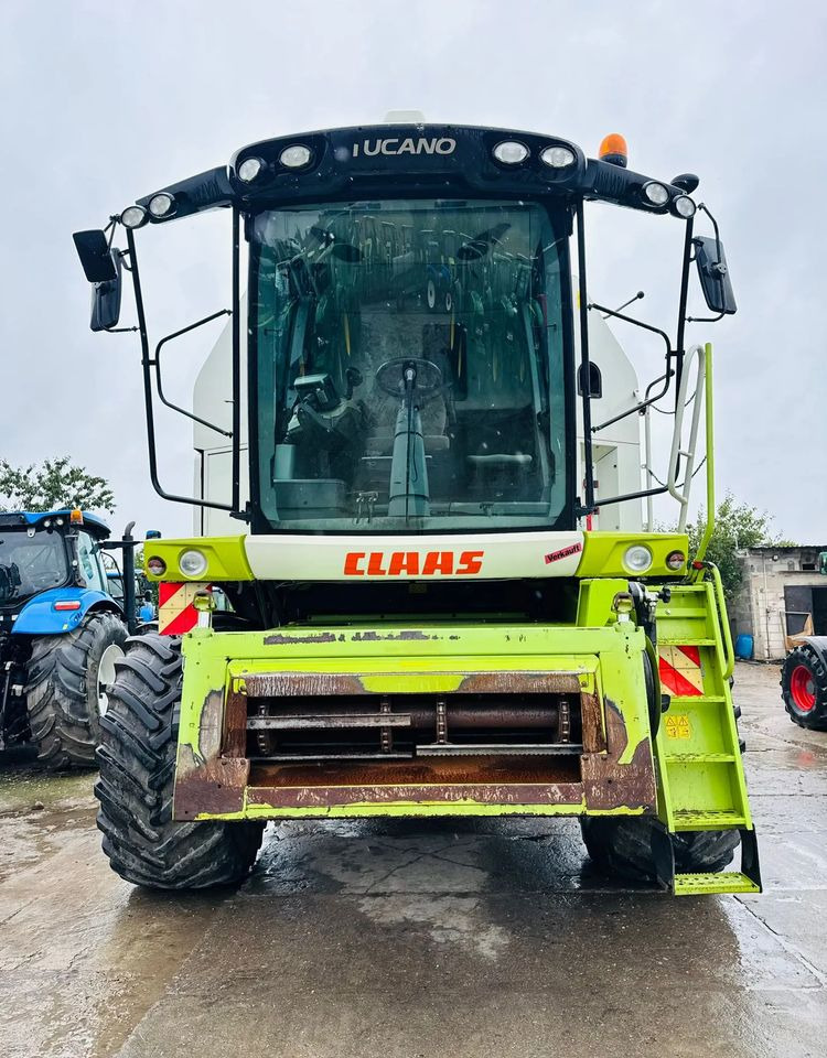 Claas Tucano 450 - Mähdrescher: das Bild 2 Claas Tucano 450 - Mähdrescher: das Bild 2