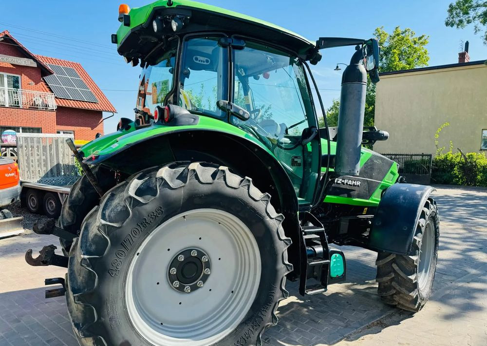 Traktor Deutz-Fahr Agrotron 6140: das Bild 17