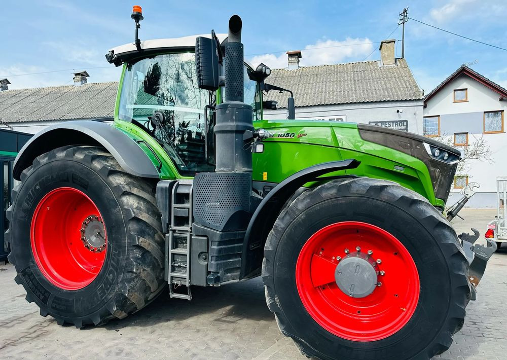 Fendt 1050 Vario - Traktor: das Bild 2 Fendt 1050 Vario - Traktor: das Bild 2