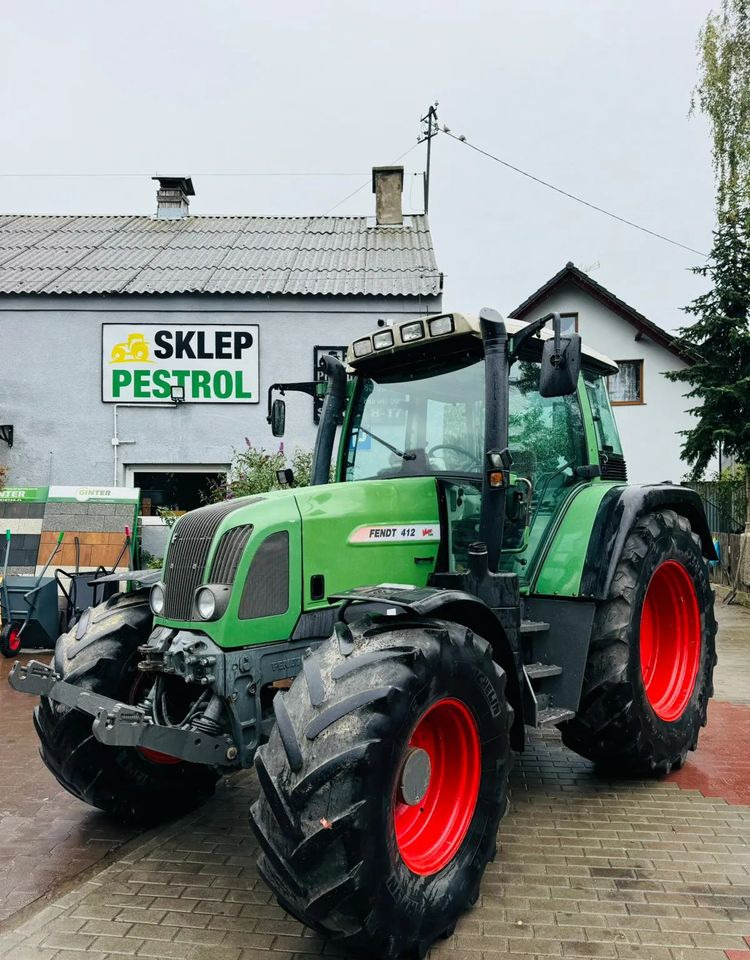 Fendt 412 Vario - Traktor: das Bild 2 Fendt 412 Vario - Traktor: das Bild 2