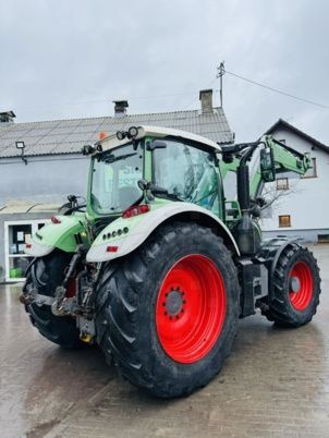 Fendt 724 VARIO PROFI PLUS - Traktor: das Bild 3 Fendt 724 VARIO PROFI PLUS - Traktor: das Bild 3