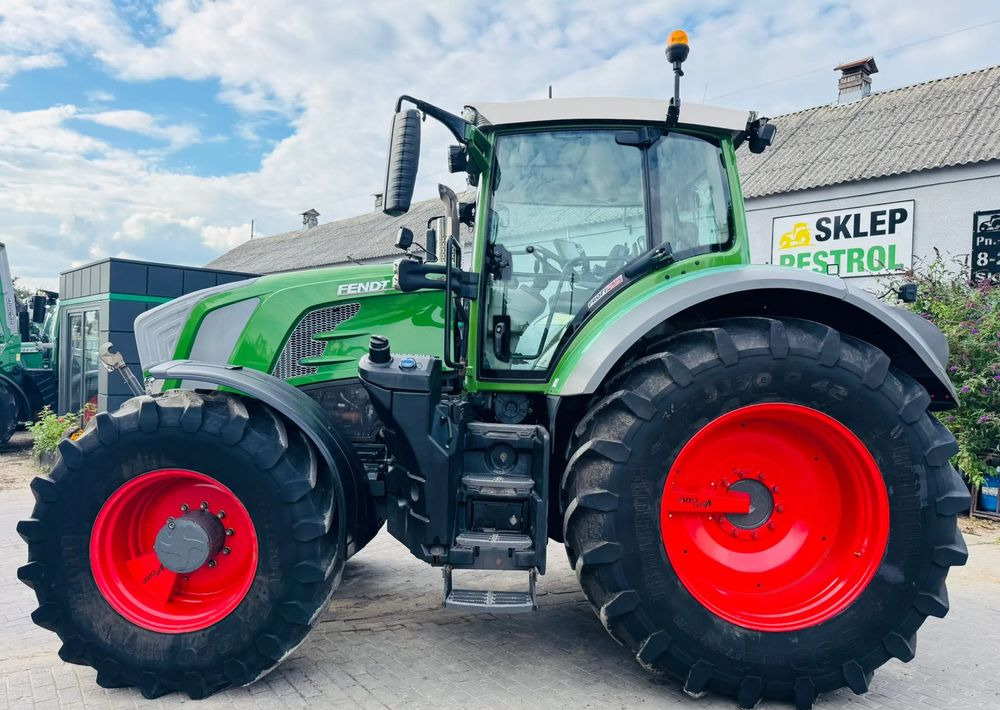 Fendt 828 Vario Profi Plus - Traktor: das Bild 5 Fendt 828 Vario Profi Plus - Traktor: das Bild 5