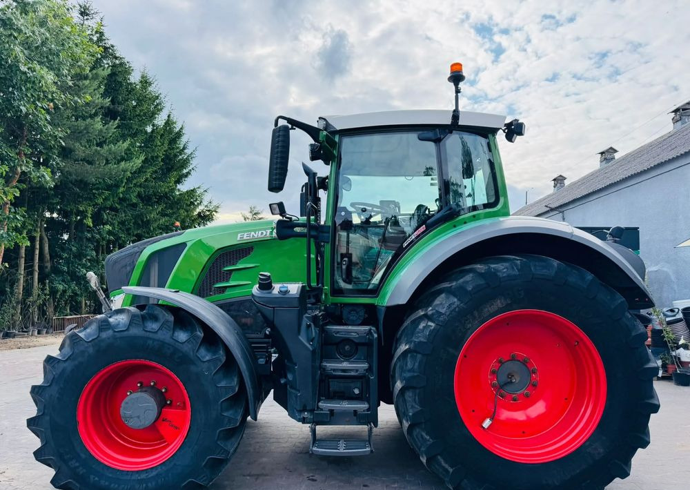 Fendt 828 Vario Profi Plus - Traktor: das Bild 3 Fendt 828 Vario Profi Plus - Traktor: das Bild 3
