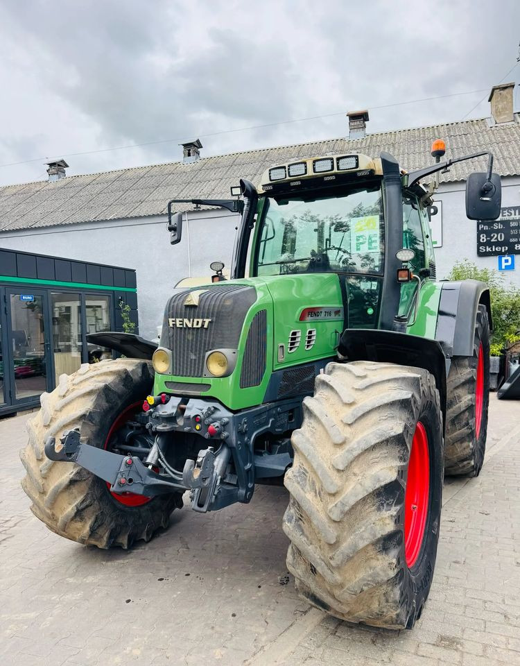 Fendt V716 ario TMS - Traktor: das Bild 3 Fendt V716 ario TMS - Traktor: das Bild 3