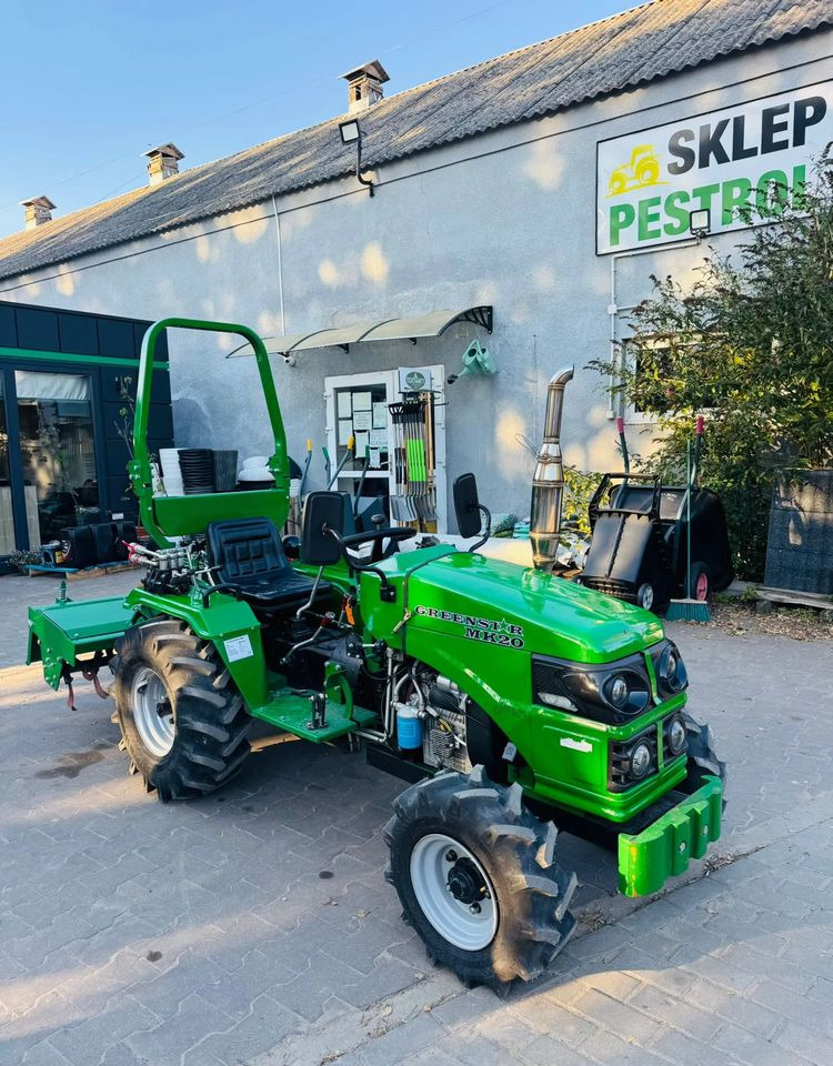 Inny Greenstar MK20 - Traktor: das Bild 1 Inny Greenstar MK20 - Traktor: das Bild 1