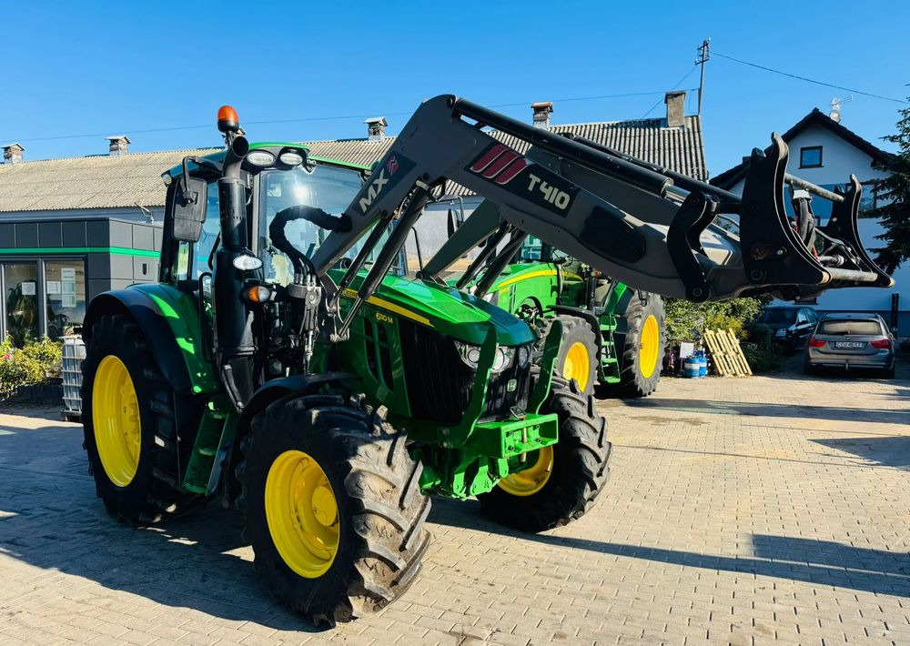 John Deere 6110M - Traktor: das Bild 4 John Deere 6110M - Traktor: das Bild 4