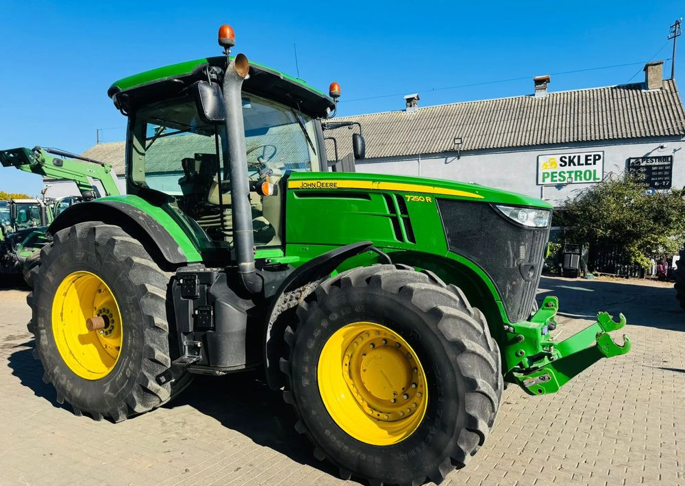 John Deere 7250R - Traktor: das Bild 5 John Deere 7250R - Traktor: das Bild 5