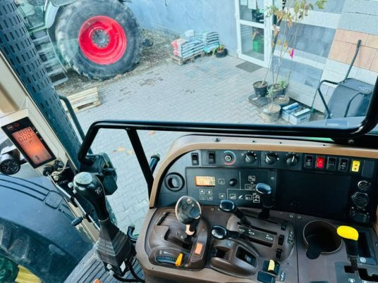 Traktor John Deere 7820: das Bild 14