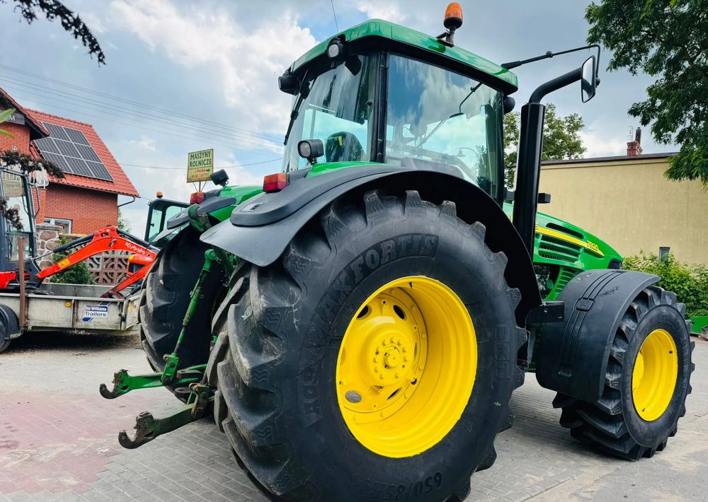 John Deere 7920 - Traktor: das Bild 3 John Deere 7920 - Traktor: das Bild 3